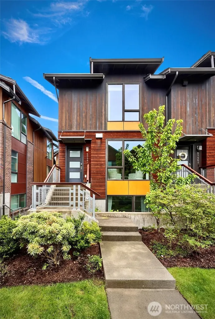 6546 32nd Avenue NE Seattle WA 98115