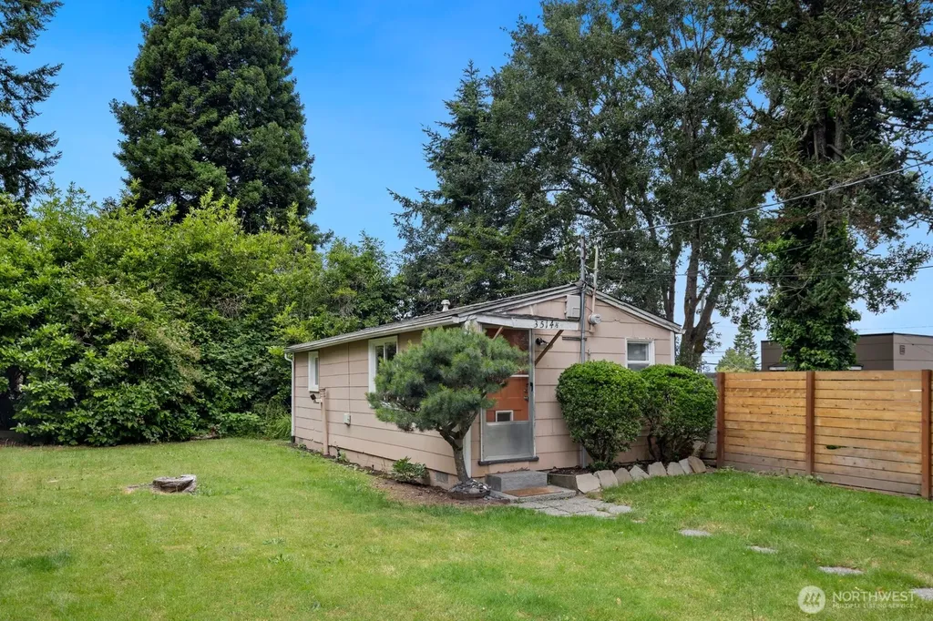 3514 SW 98th Street Seattle WA 98126