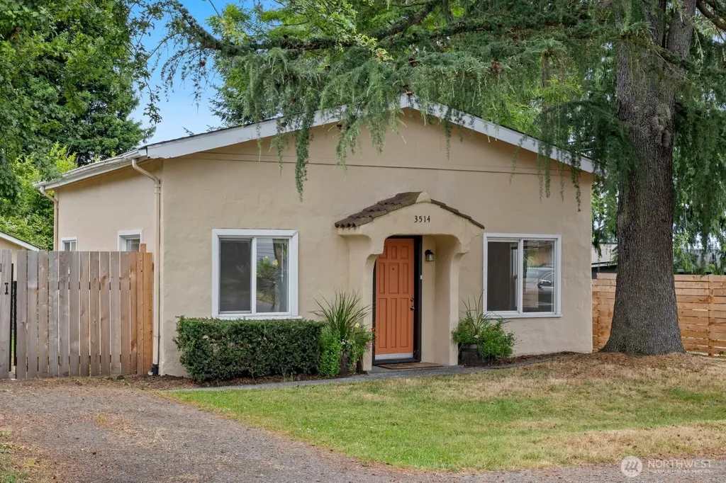 3514 SW 98th Street Seattle WA 98126