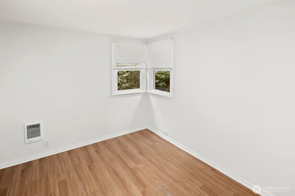 3514 SW 98th Street Seattle WA 98126