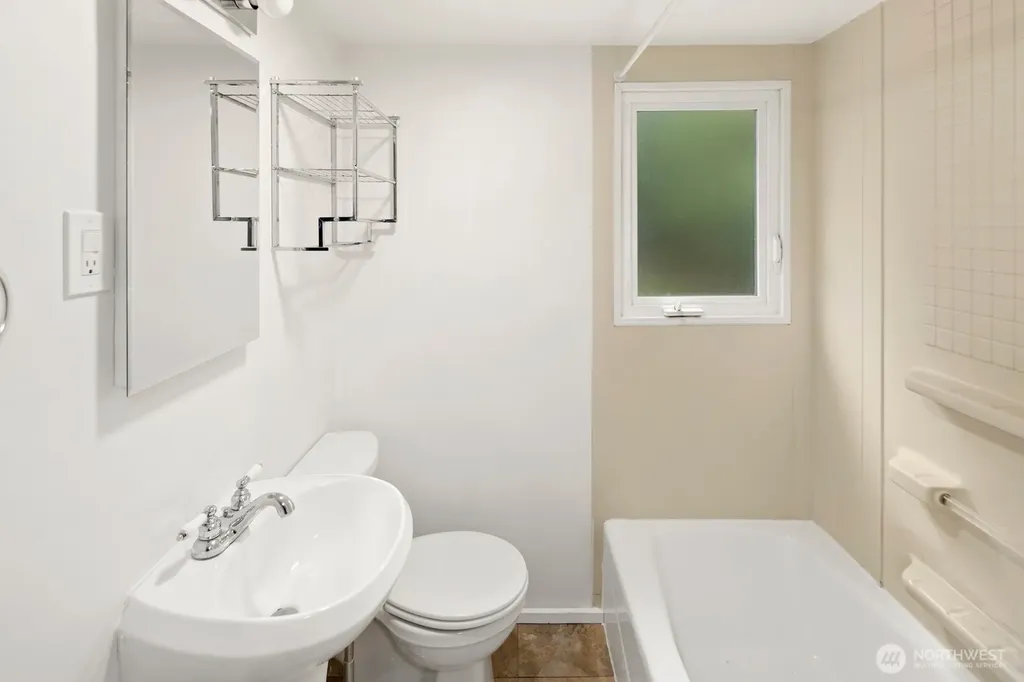 3514 SW 98th Street Seattle WA 98126