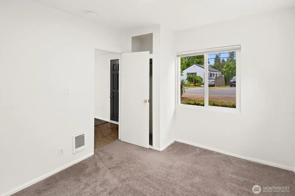 3514 SW 98th Street Seattle WA 98126