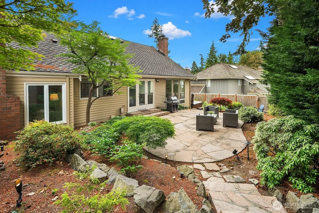 4681 174th Avenue SE Bellevue WA 98006