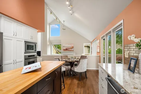 4681 174th Avenue SE Bellevue WA 98006