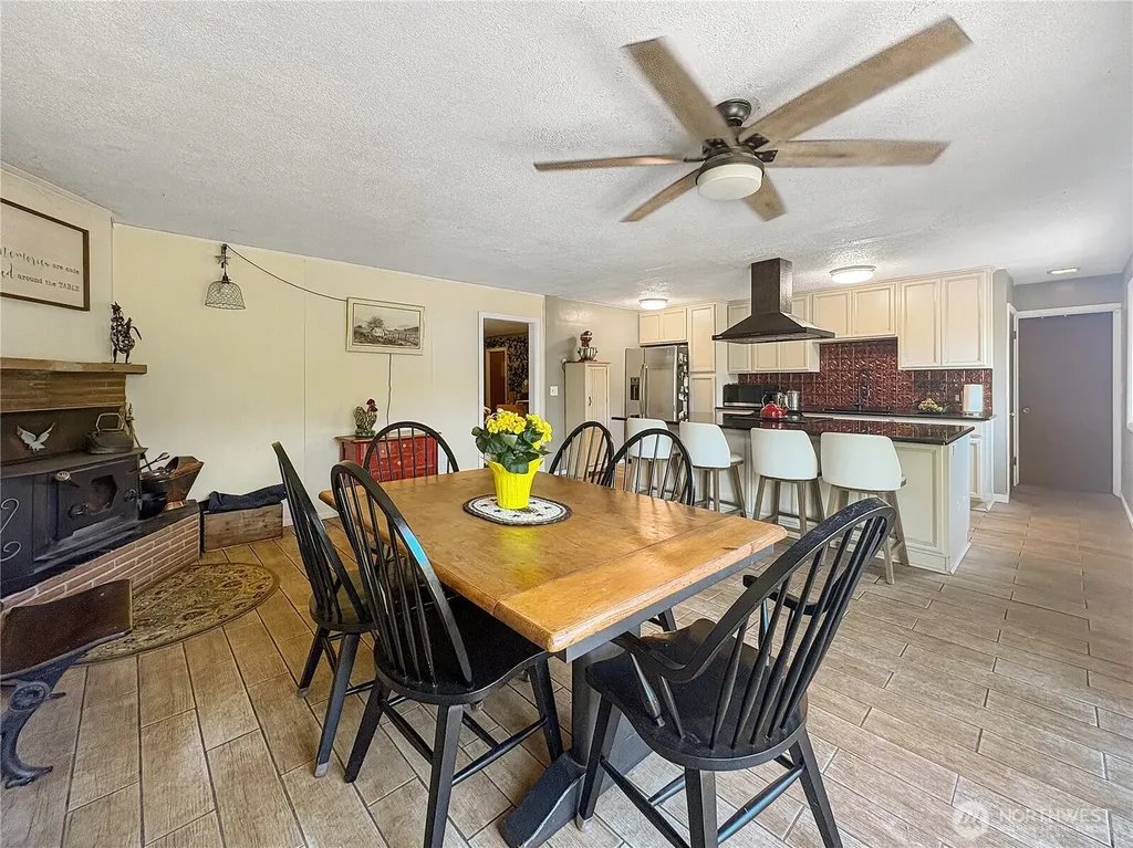 676 Adams Avenue Morton WA 98356