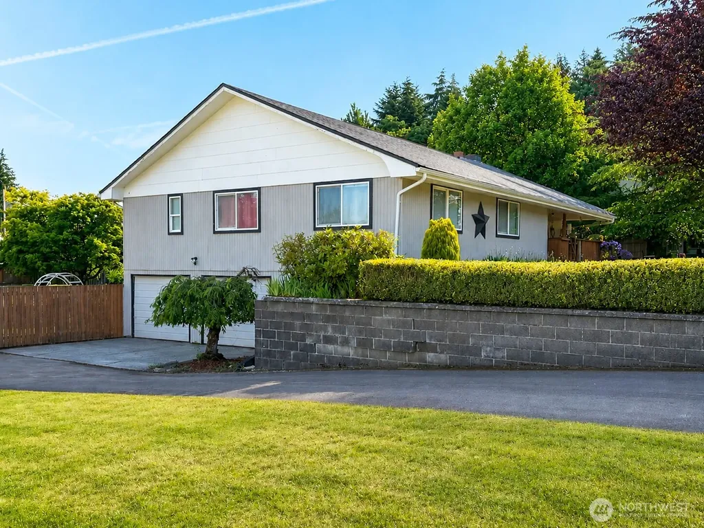 676 Adams Avenue Morton WA 98356