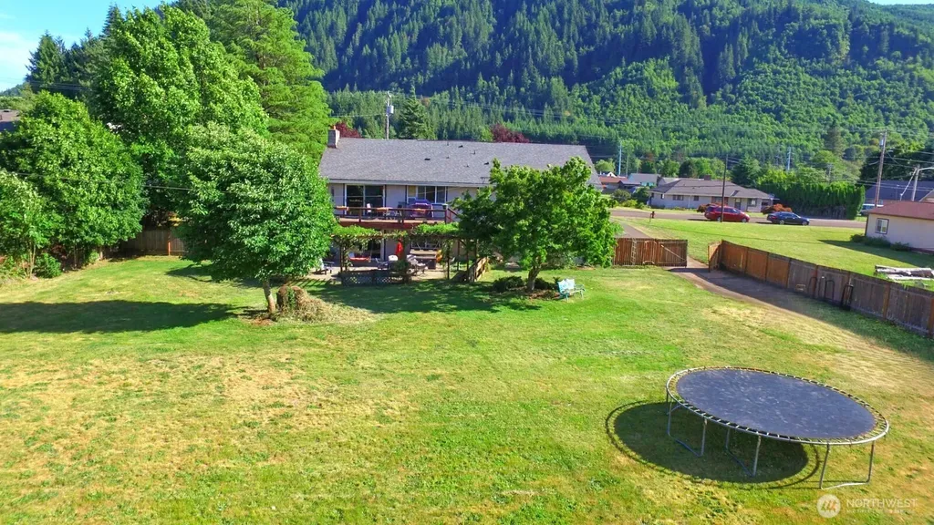 676 Adams Avenue Morton WA 98356