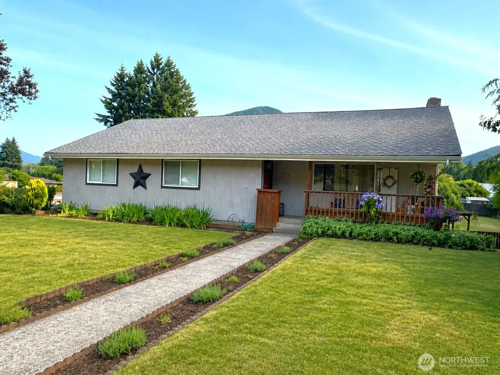 676 Adams Avenue Morton WA 98356