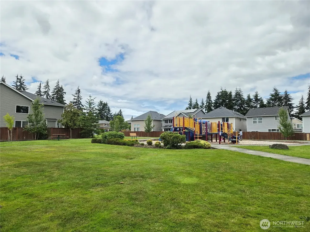 1302 125th Street SE Everett WA 98208