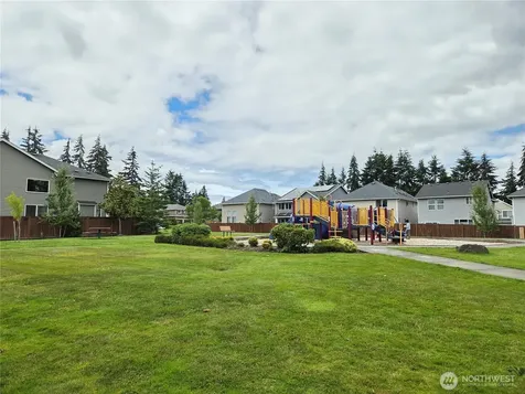 1302 125th Street SE Everett WA 98208