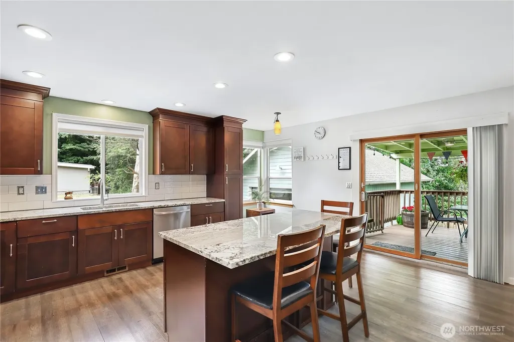 2307 16th Avenue Milton WA 98354