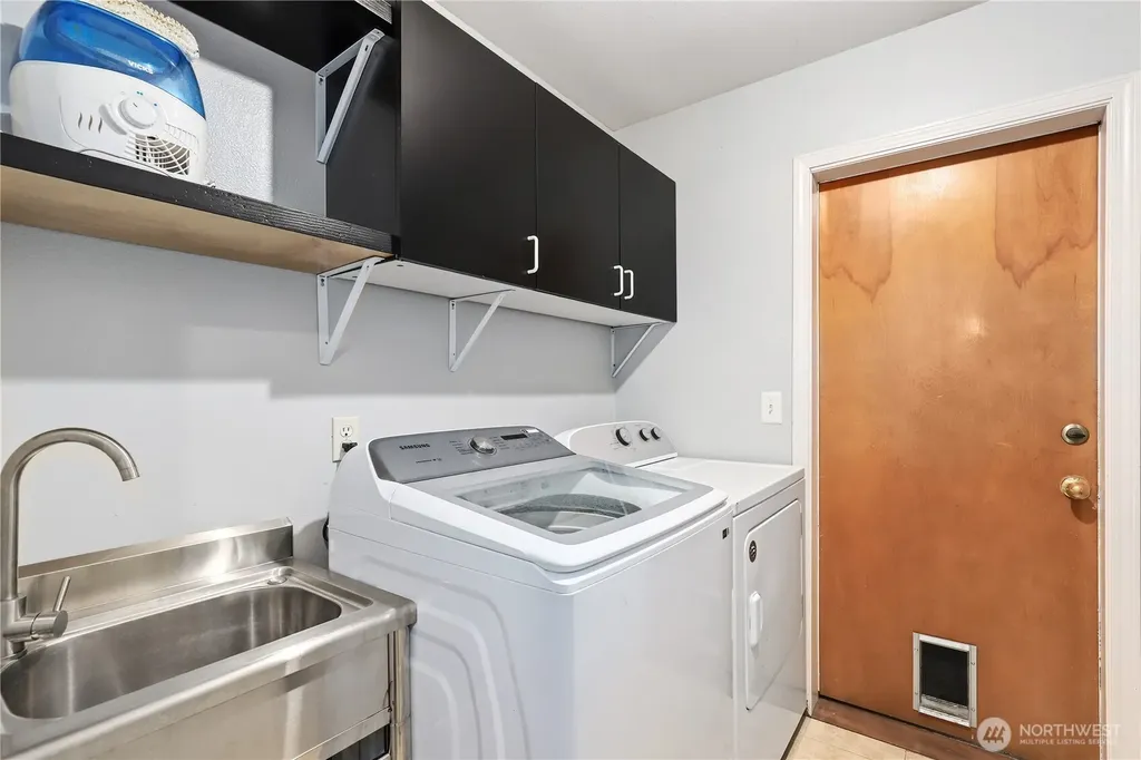 2307 16th Avenue Milton WA 98354