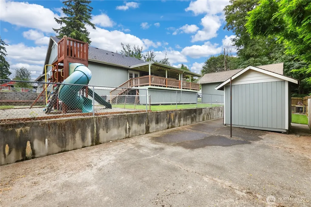 2307 16th Avenue Milton WA 98354
