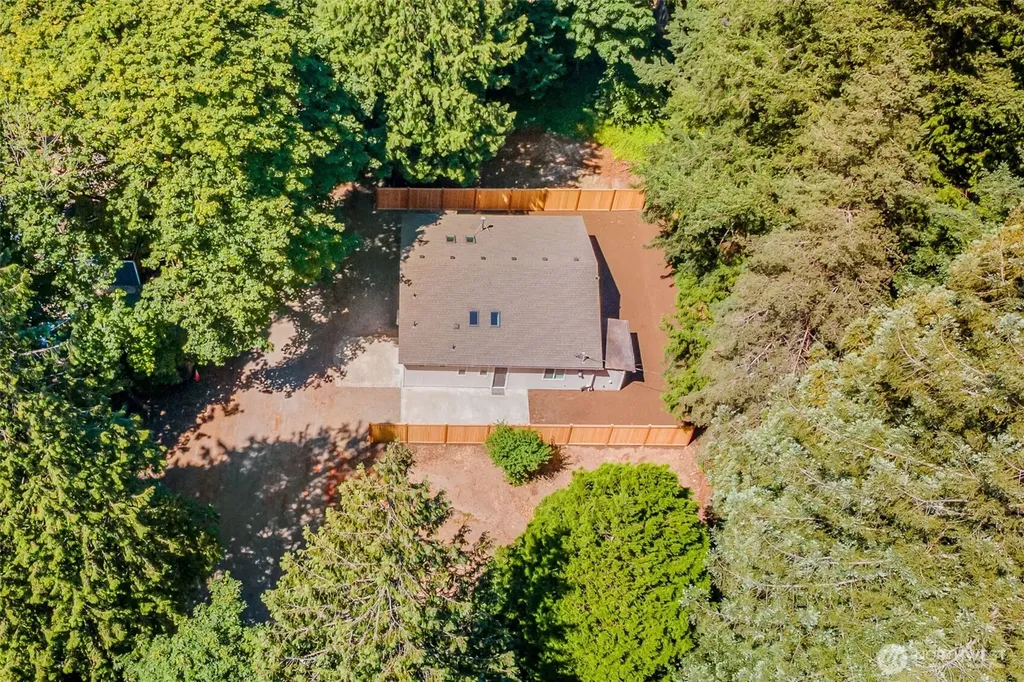 5830 115th Place NE Kirkland WA 98033