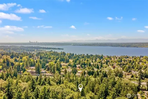 5830 115th Place NE Kirkland WA 98033
