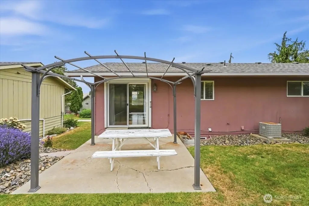 1100 Vista Place Wenatchee WA 98801