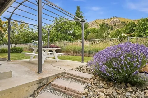 1100 Vista Place Wenatchee WA 98801