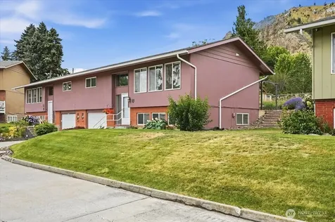 1100 Vista Place Wenatchee WA 98801