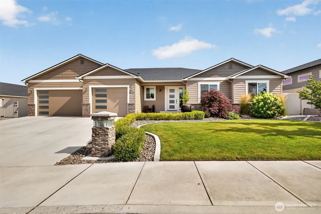 2637 7th St SE East Wenatchee WA 98802