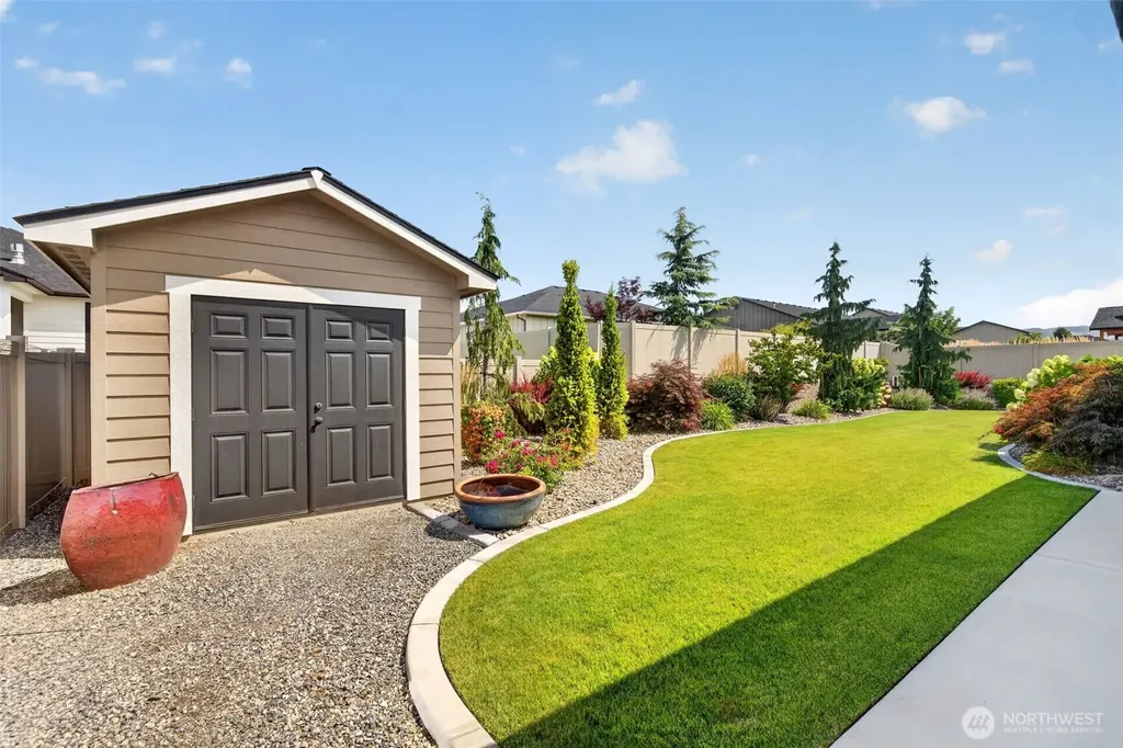 2637 7th St SE East Wenatchee WA 98802