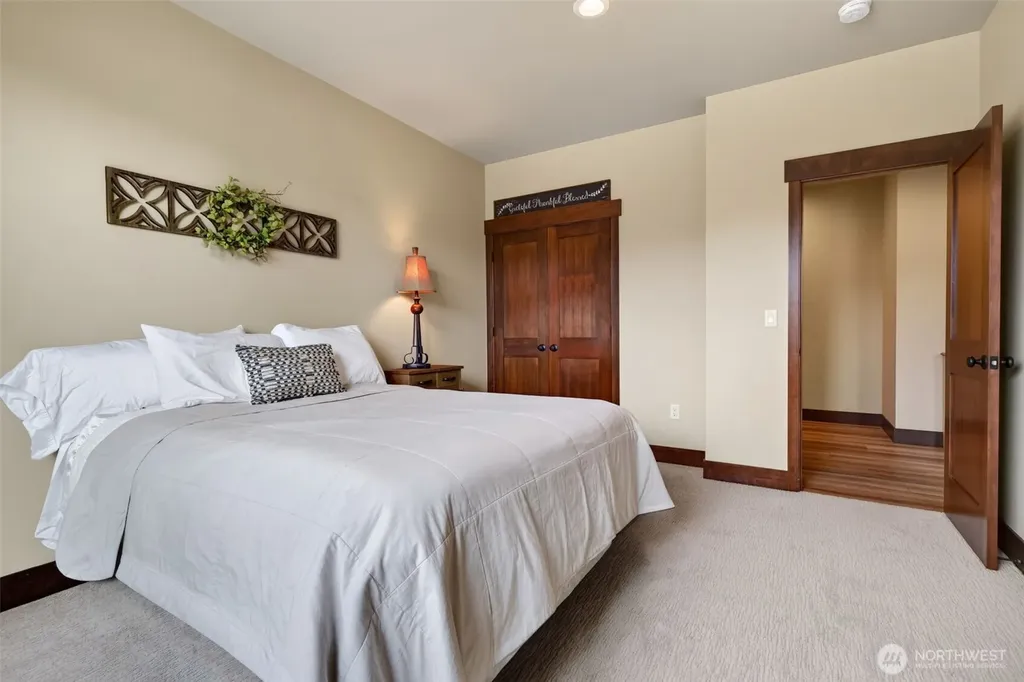 2637 7th St SE East Wenatchee WA 98802