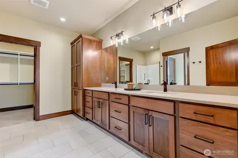 2637 7th St SE East Wenatchee WA 98802