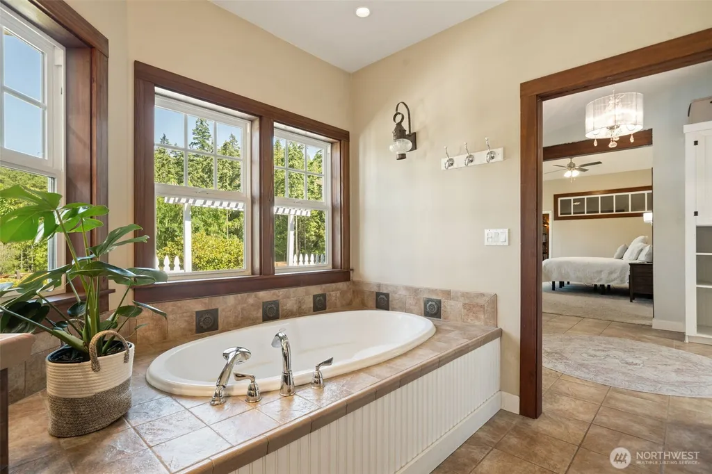 1254 NE Raspberry Ridge Lane Poulsbo WA 98370