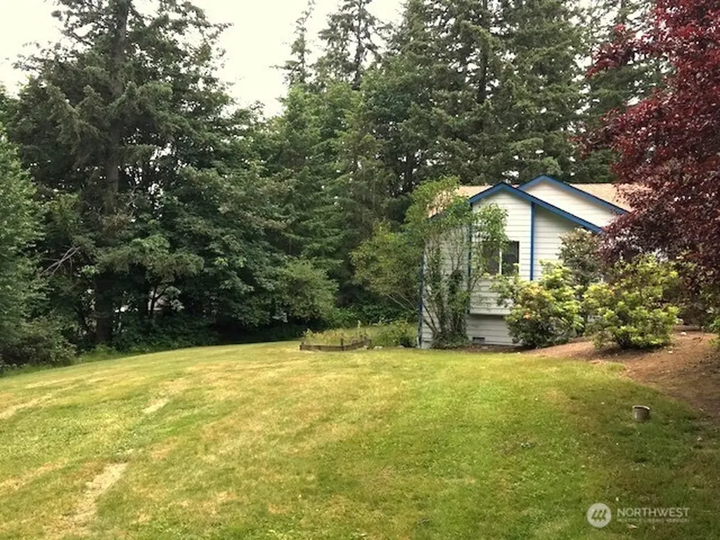 21710 NE 156th Street Woodinville WA 98077