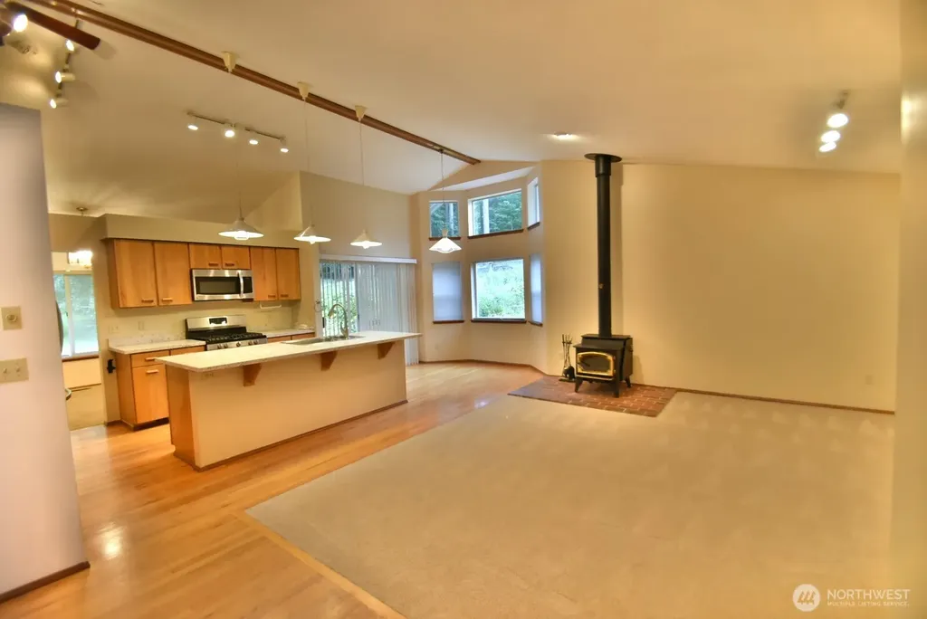 21710 NE 156th Street Woodinville WA 98077