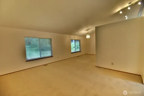 21710 NE 156th Street Woodinville WA 98077