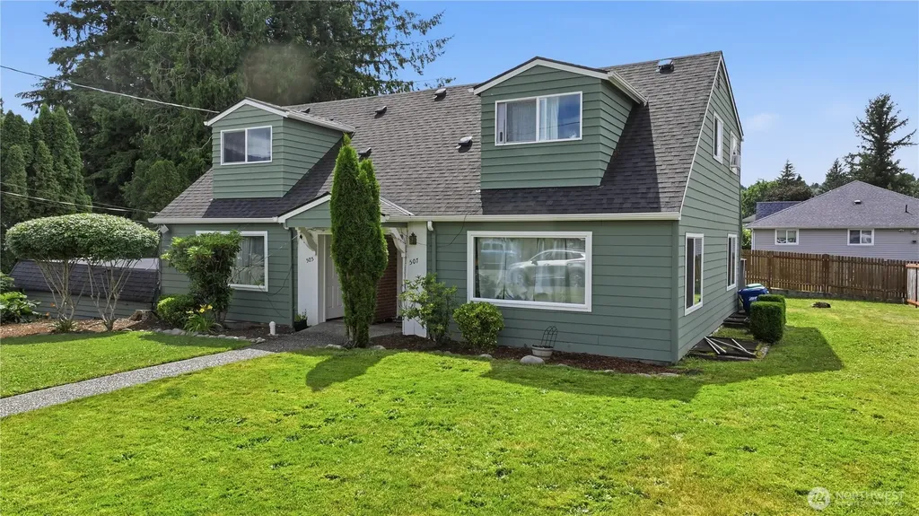 507 3rd Street Sultan WA 98294