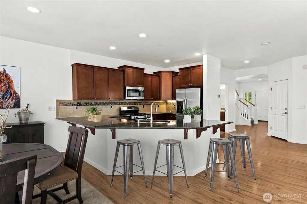 20205 78th Street Ct E Lake Tapps WA 98391