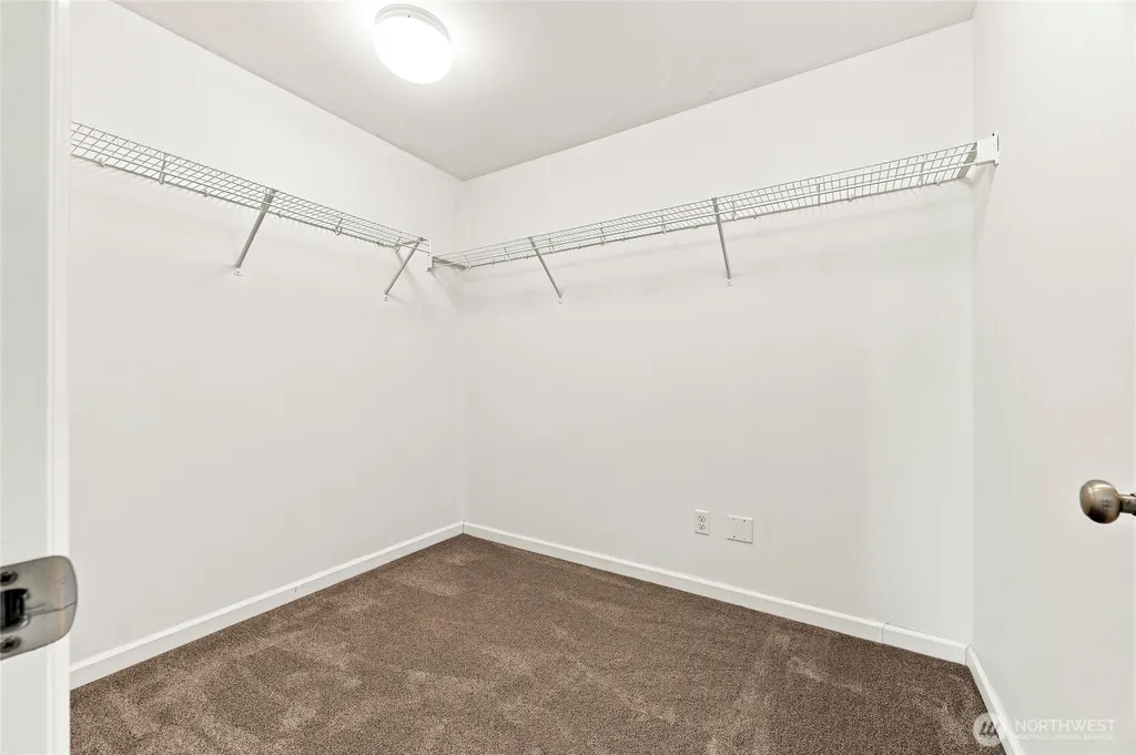 20205 78th Street Ct E Lake Tapps WA 98391