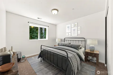 20205 78th Street Ct E Lake Tapps WA 98391