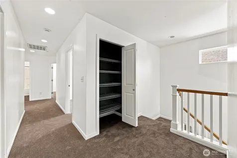 20205 78th Street Ct E Lake Tapps WA 98391