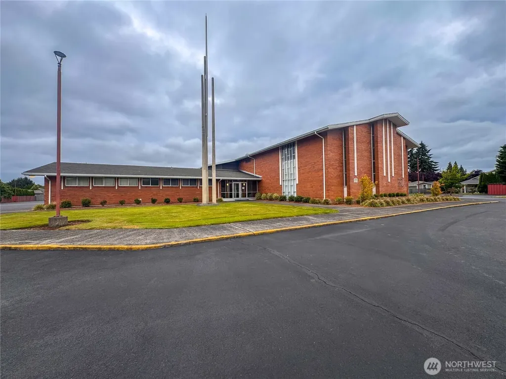 1721 30th Avenue Longview WA 98632