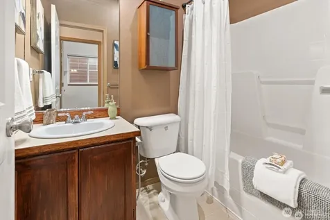 15408 14th Avenue W Lynnwood WA 98087