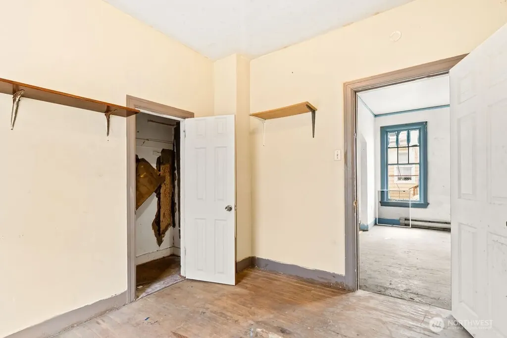 1310 C Street Hoquiam WA 98550