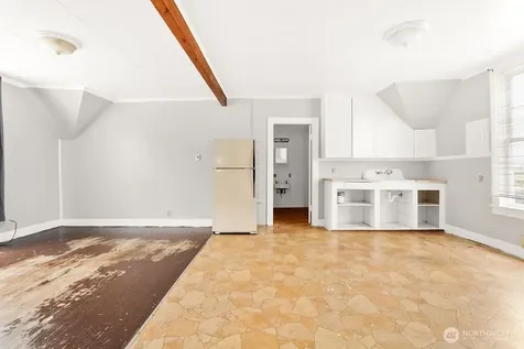 1310 C Street Hoquiam WA 98550