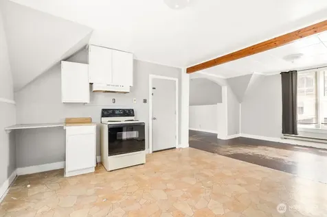 1310 C Street Hoquiam WA 98550