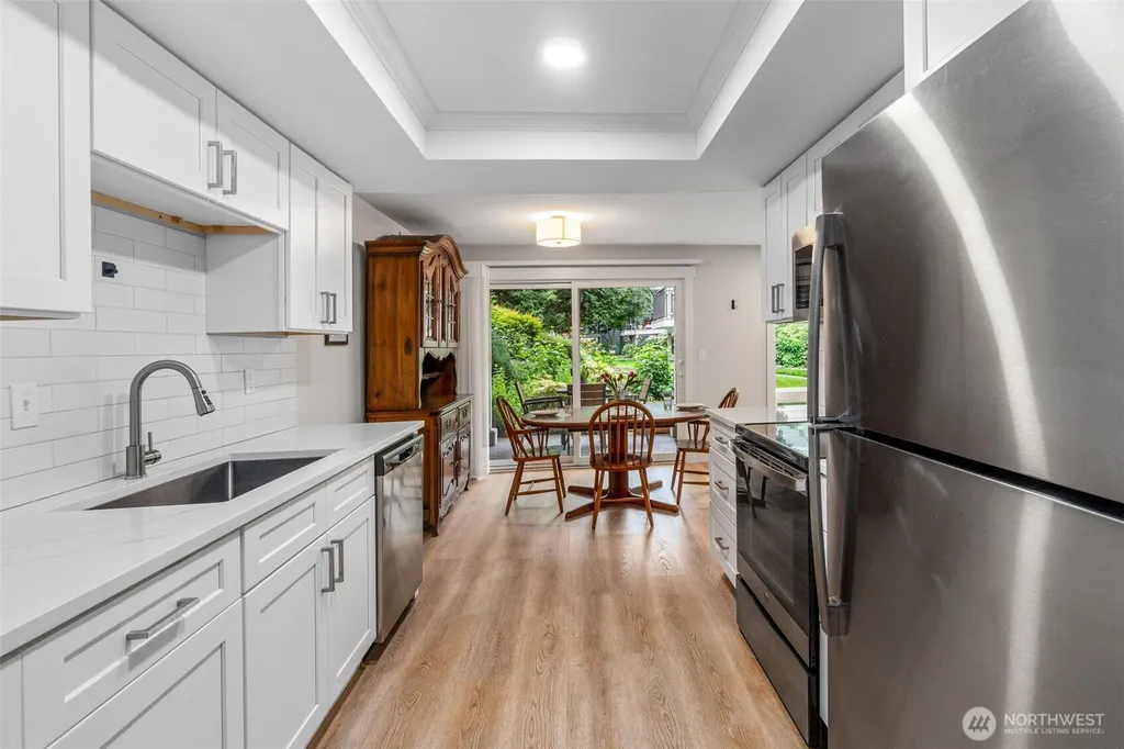 15212 NE 8th Street Bellevue WA 98007