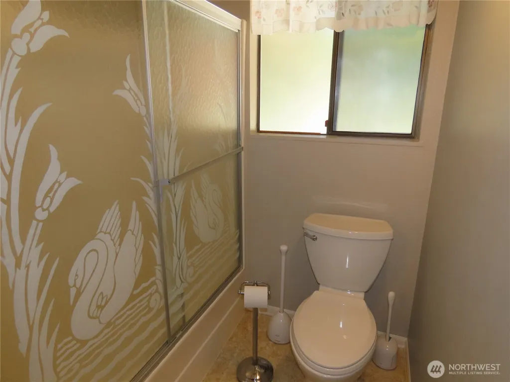 38 Grays Harbor Boulevard Hoquiam WA 98550