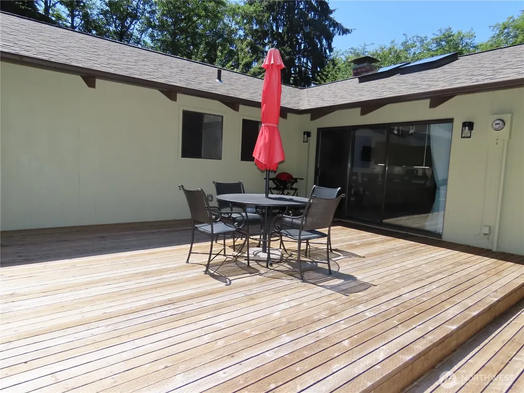 38 Grays Harbor Boulevard Hoquiam WA 98550