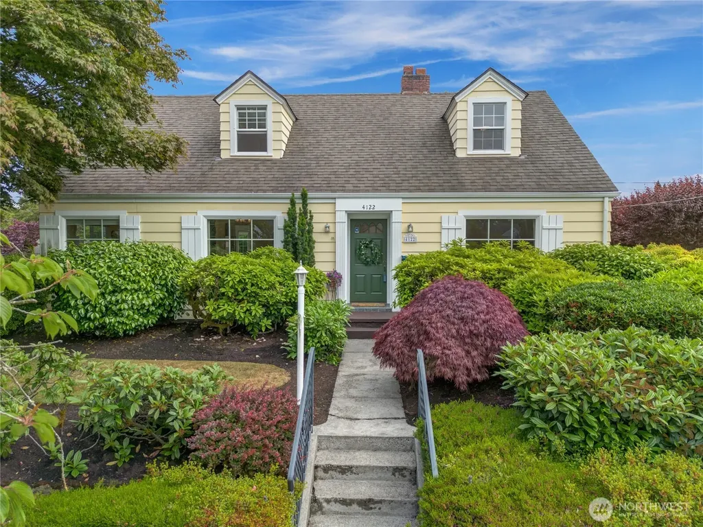 4122 N 11th Street Tacoma WA 98406