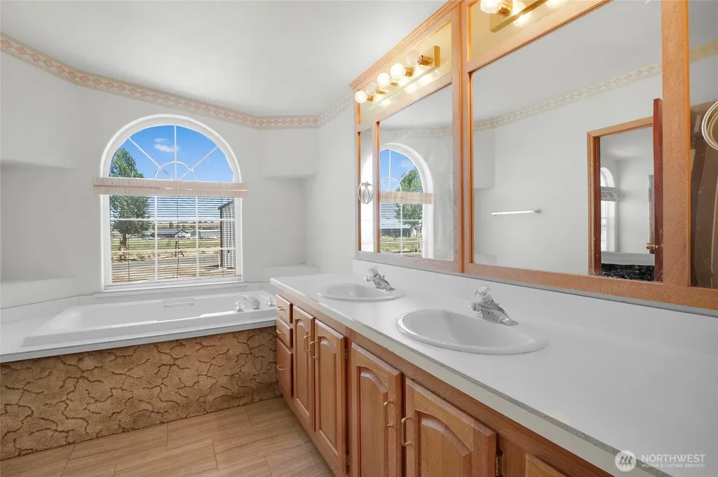 6417 Ferguson Road NE Moses Lake WA 98837