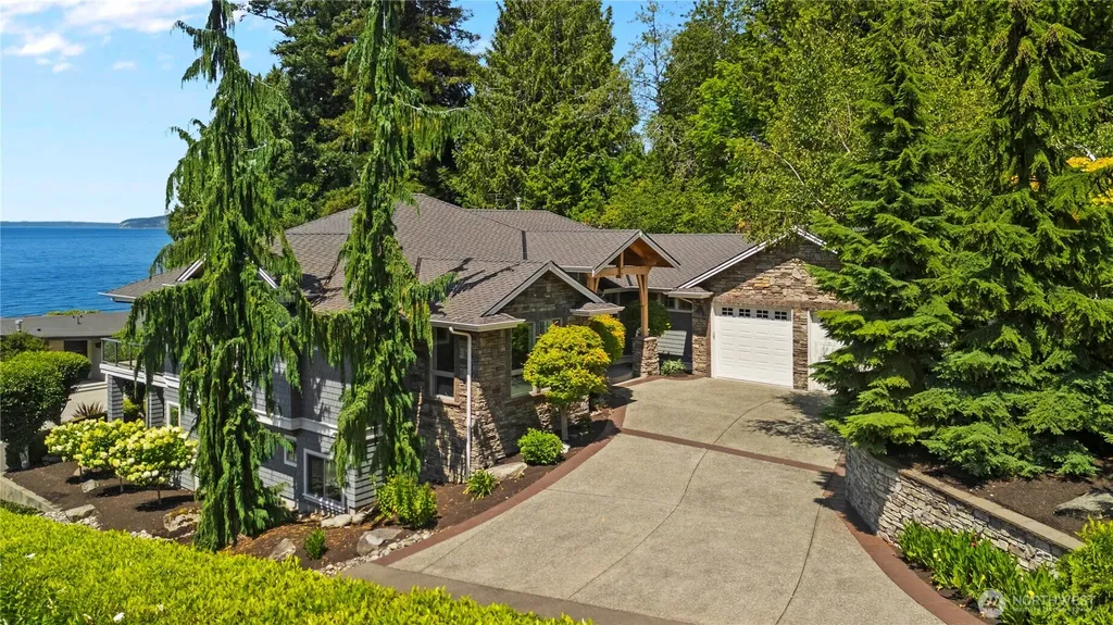 18608 Sound View Place Edmonds WA 98020