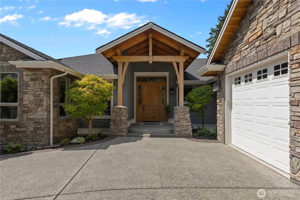 18608 Sound View Place Edmonds WA 98020