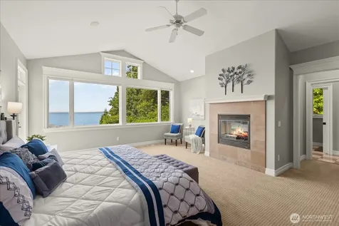 18608 Sound View Place Edmonds WA 98020