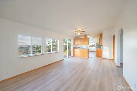 5486 Road 8.3 SE Othello WA 99344