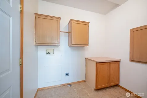 5486 Road 8.3 SE Othello WA 99344